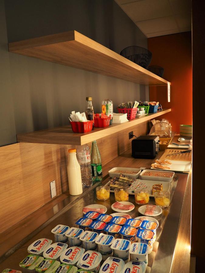 Ibis Styles Le Mans Gare Sud Hotel Buitenkant foto