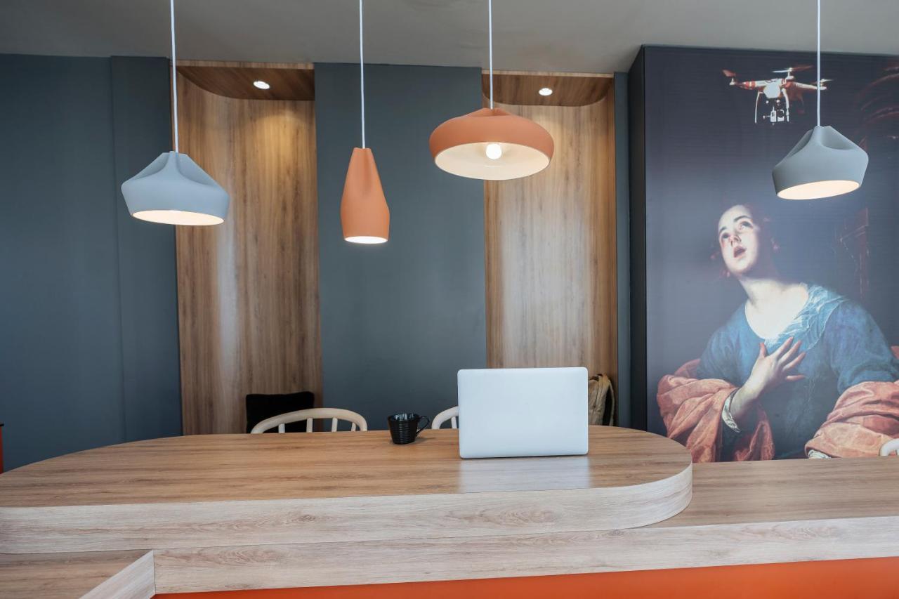 Ibis Styles Le Mans Gare Sud Hotel Buitenkant foto