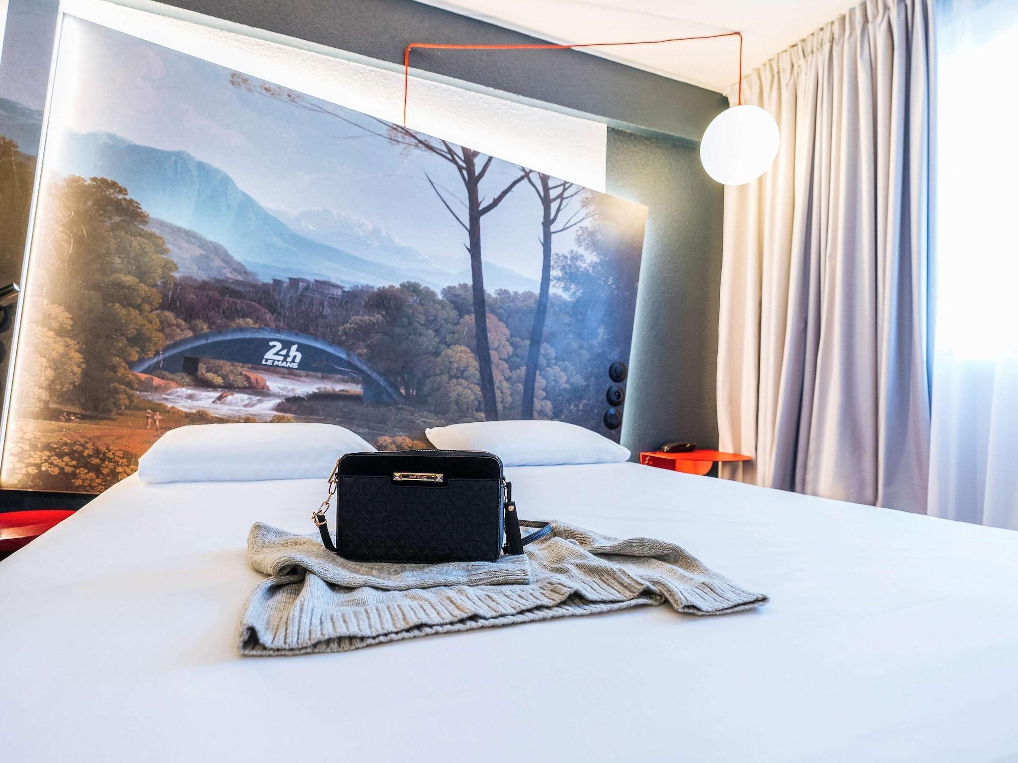 Ibis Styles Le Mans Gare Sud Hotel Buitenkant foto