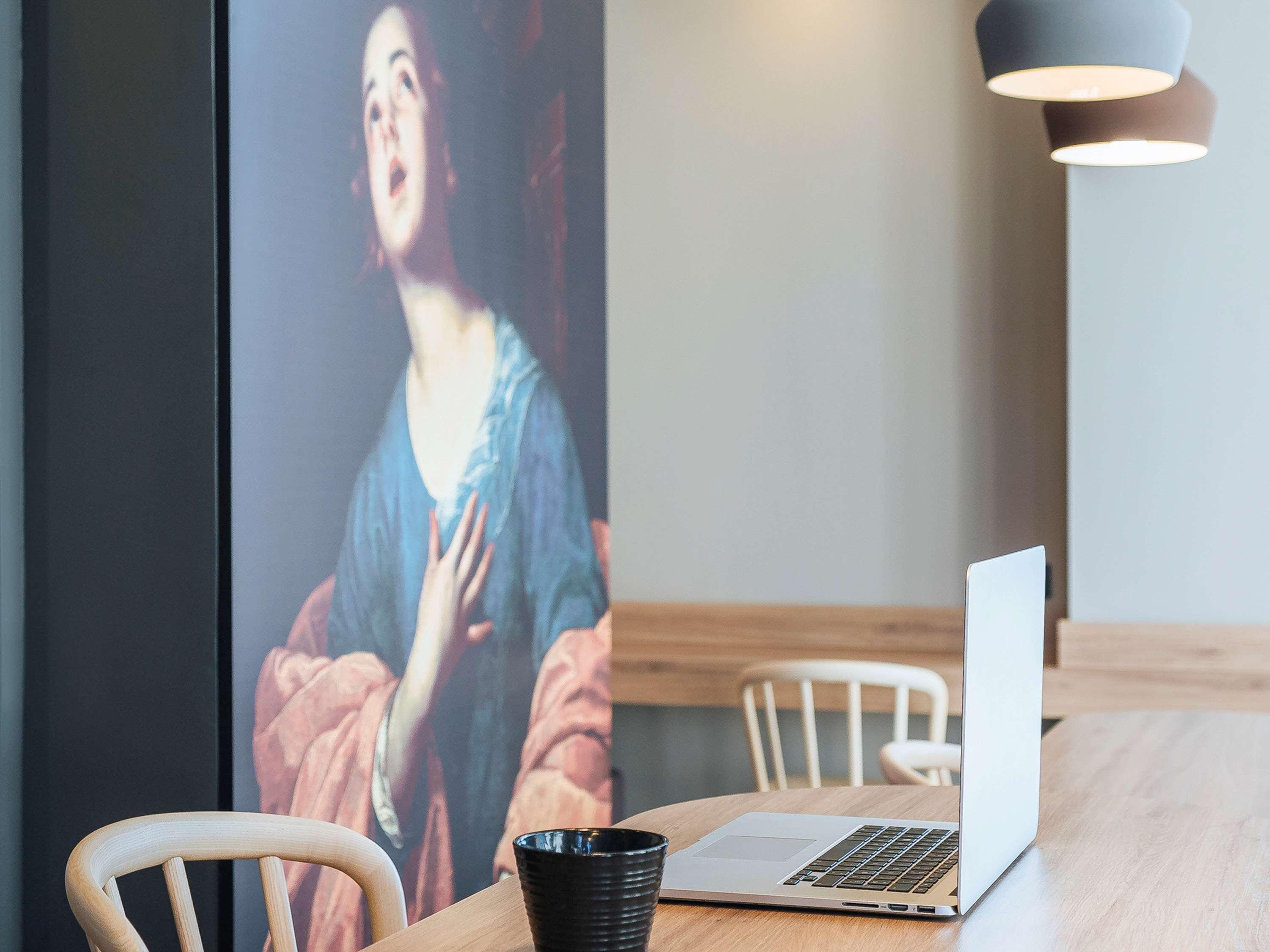 Ibis Styles Le Mans Gare Sud Hotel Buitenkant foto