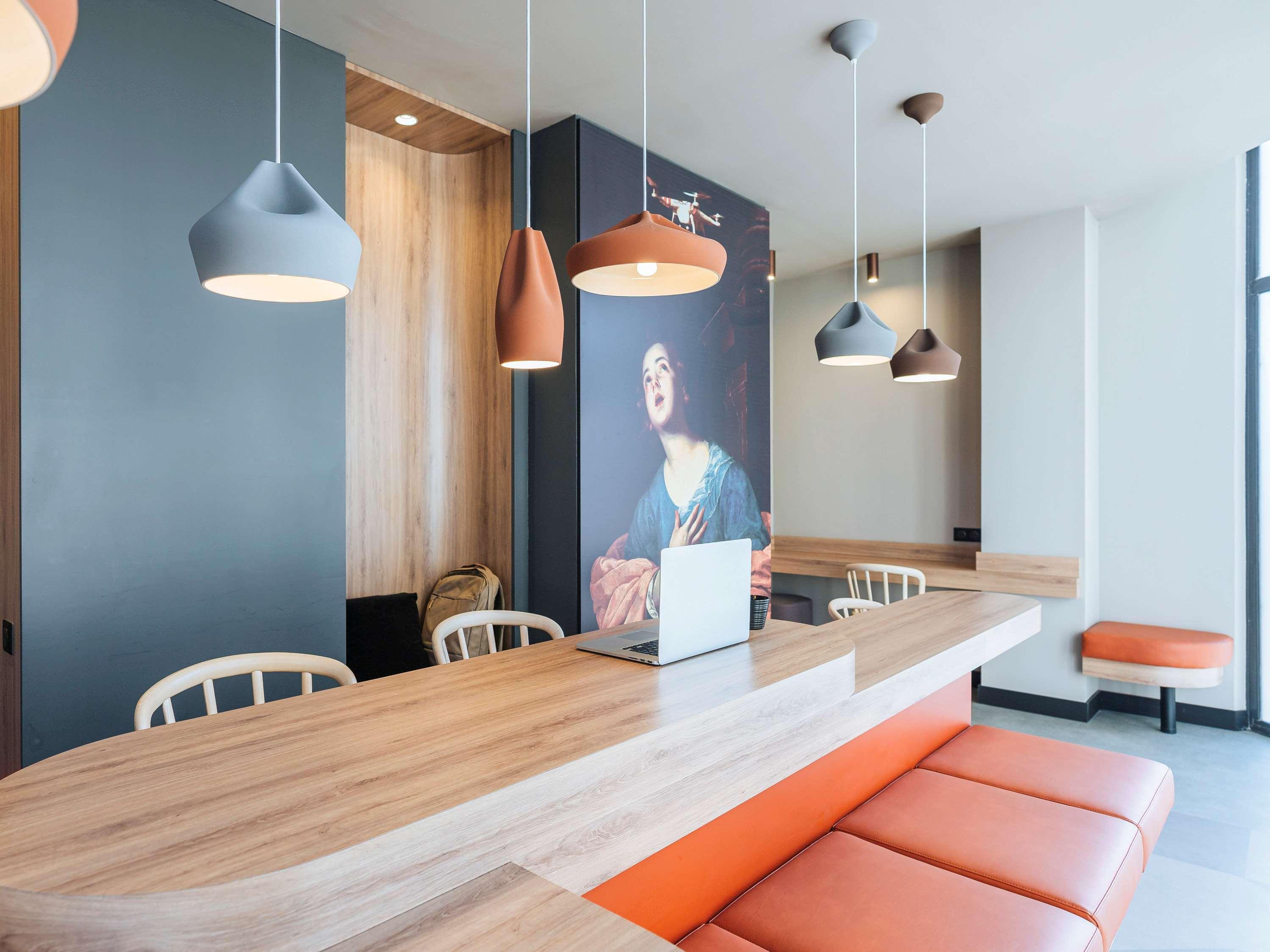 Ibis Styles Le Mans Gare Sud Hotel Buitenkant foto